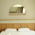 Monk Hotel *