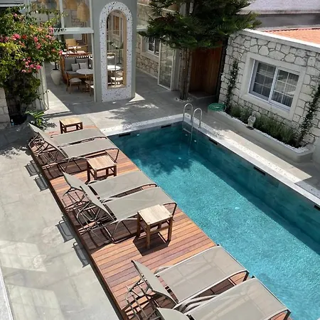 Monk Hotel