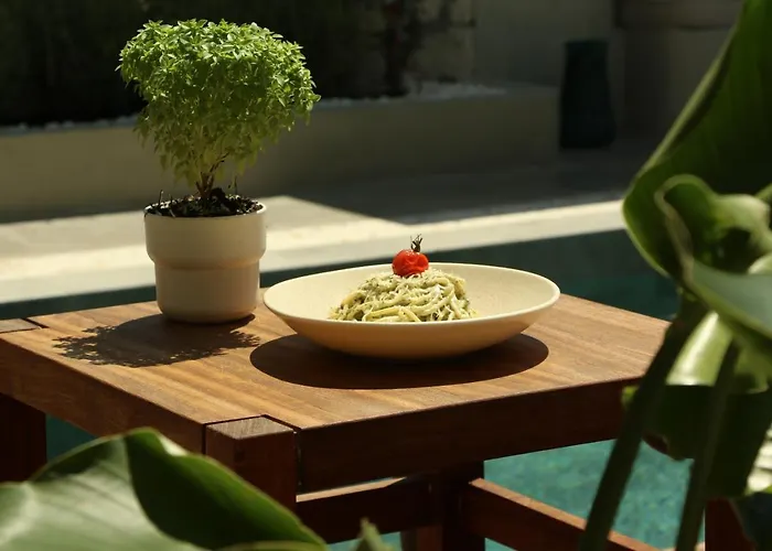 Hotel Monk *